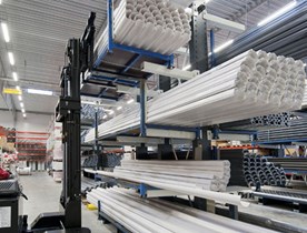 Le rayonnage en porte-à-faux lourd