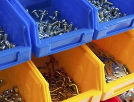 Plastic Maxibakken en containers